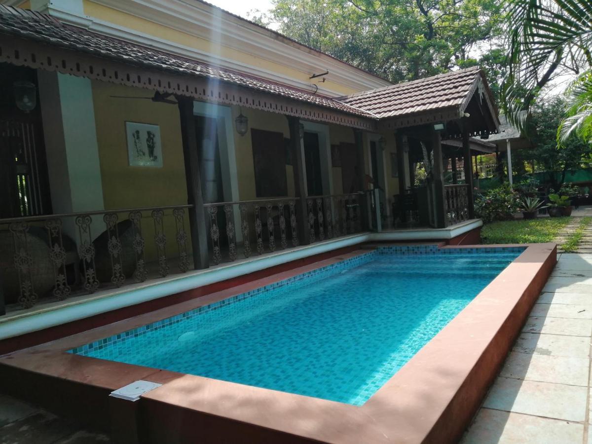 Surya Kiran Heritage Hotel Panaji Esterno foto