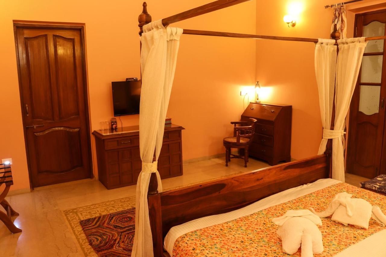 Surya Kiran Heritage Hotel Panaji Esterno foto