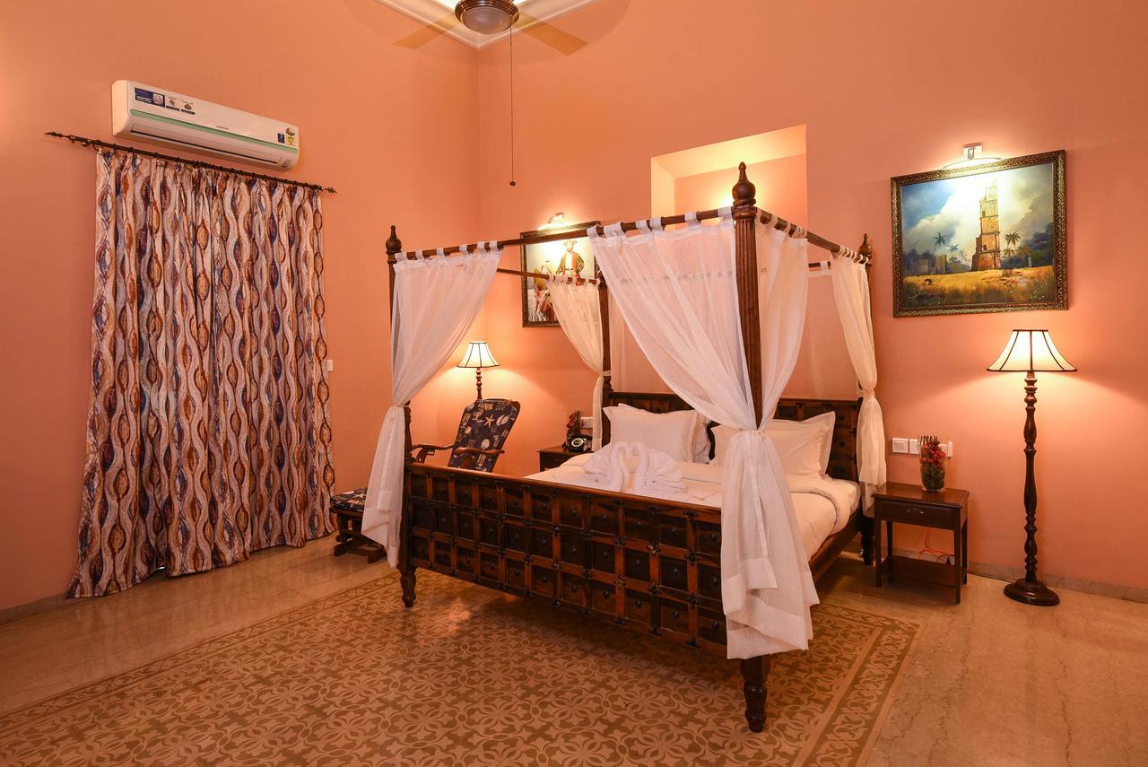 Surya Kiran Heritage Hotel Panaji Esterno foto